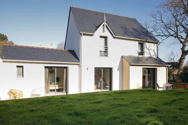 Location de vacances pour 8 personnes, avec jardin et terrasse, adapté aux familles à Saint-Briac-sur-Mer - 2