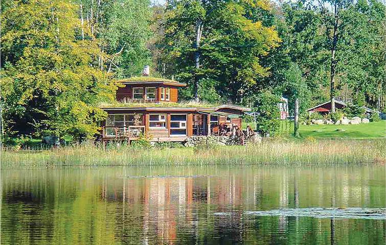 Ferienhaus für 4 Personen, mit Terrasse und Garten sowie Sauna und Seeblick in Skane