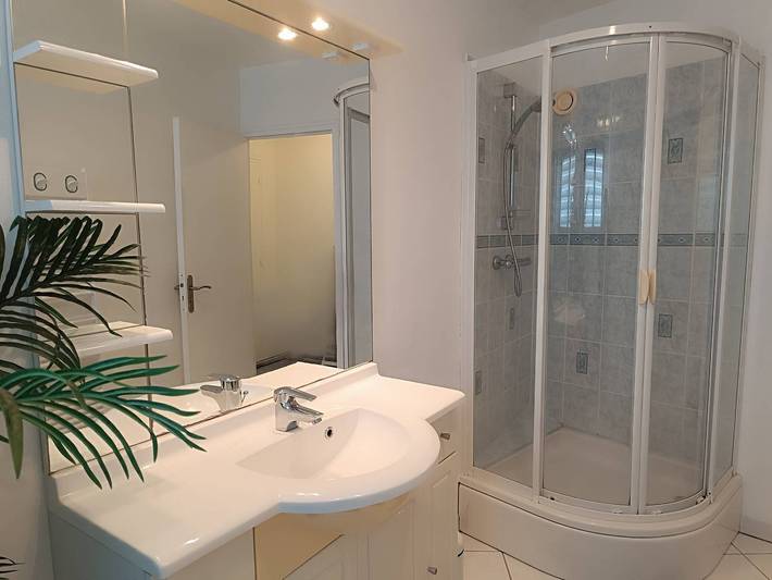 Gîte pour 4 personnes, avec balcon dans Port du Linkin - 4