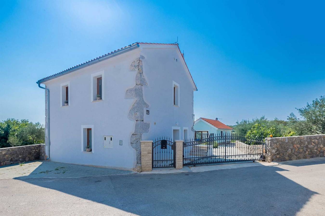 Ganze Wohnung, Schönes Ferienhaus Kornic in Krk Stadt, Krk