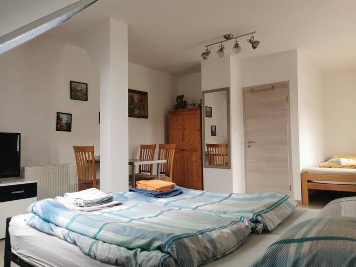 Gästehaus für 2 Personen, mit Terrasse und Garten in Bad Lausick