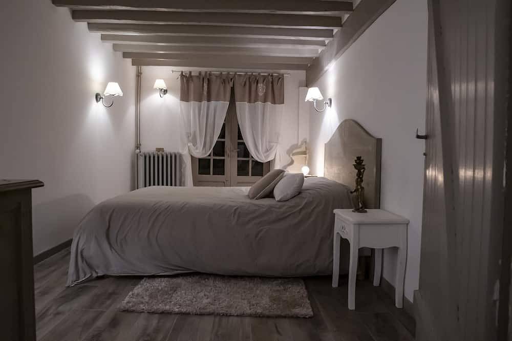 Pavillon de chasse rénové -piscine privative - au coeur Sologne des étangs in Neung-sur-Beuvron, Sologne