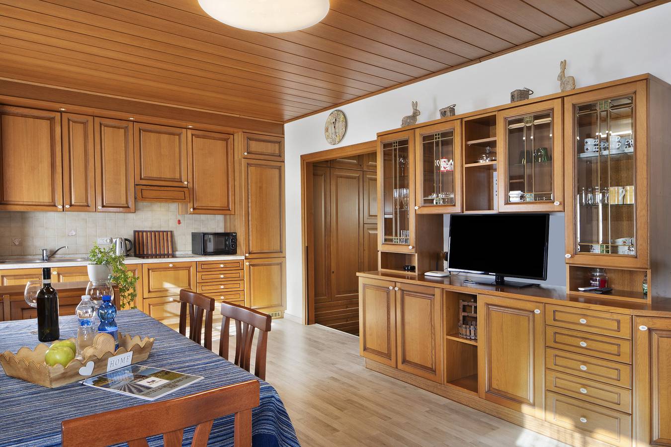 Entire apartment, Apartment 'Chalet Maffins 2' with Mountain View, Balcony & Wi-Fi in Livigno (Town), Livigno