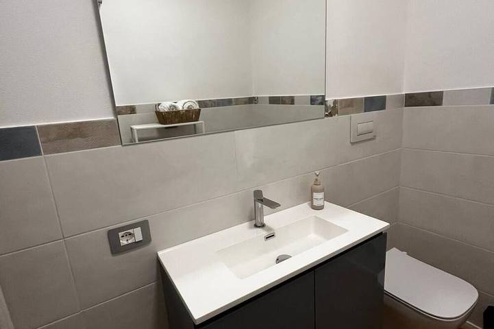P4Cremahome Casa di ringhiera sulle orme di Cmbyn in Crema, Provincia di Cremona
