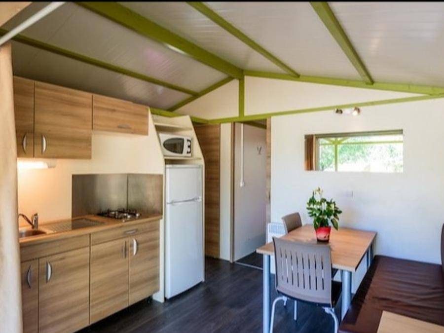 Camping Neptuno  - Chalet 6 personen - Chalet | Classic Xl | 3 Schlafz. | 6 Pers. | Erhöhte Terrasse | Klimaanlage in Pals, Costa Brava