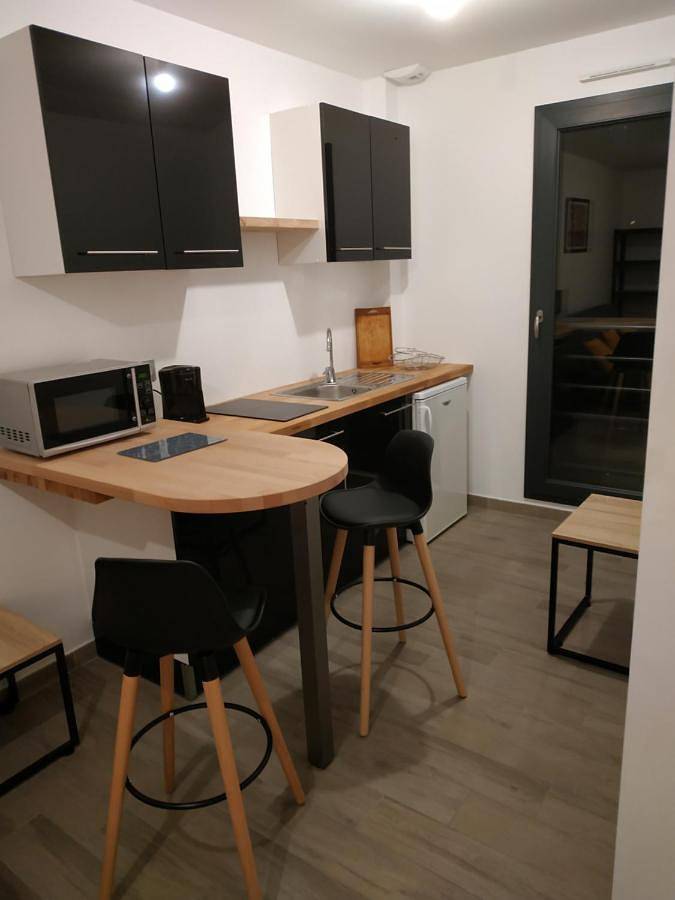 Appartement de vacances pour 2 personnes, avec Balcon et Terrasse ainsi que Jardin et Piscine