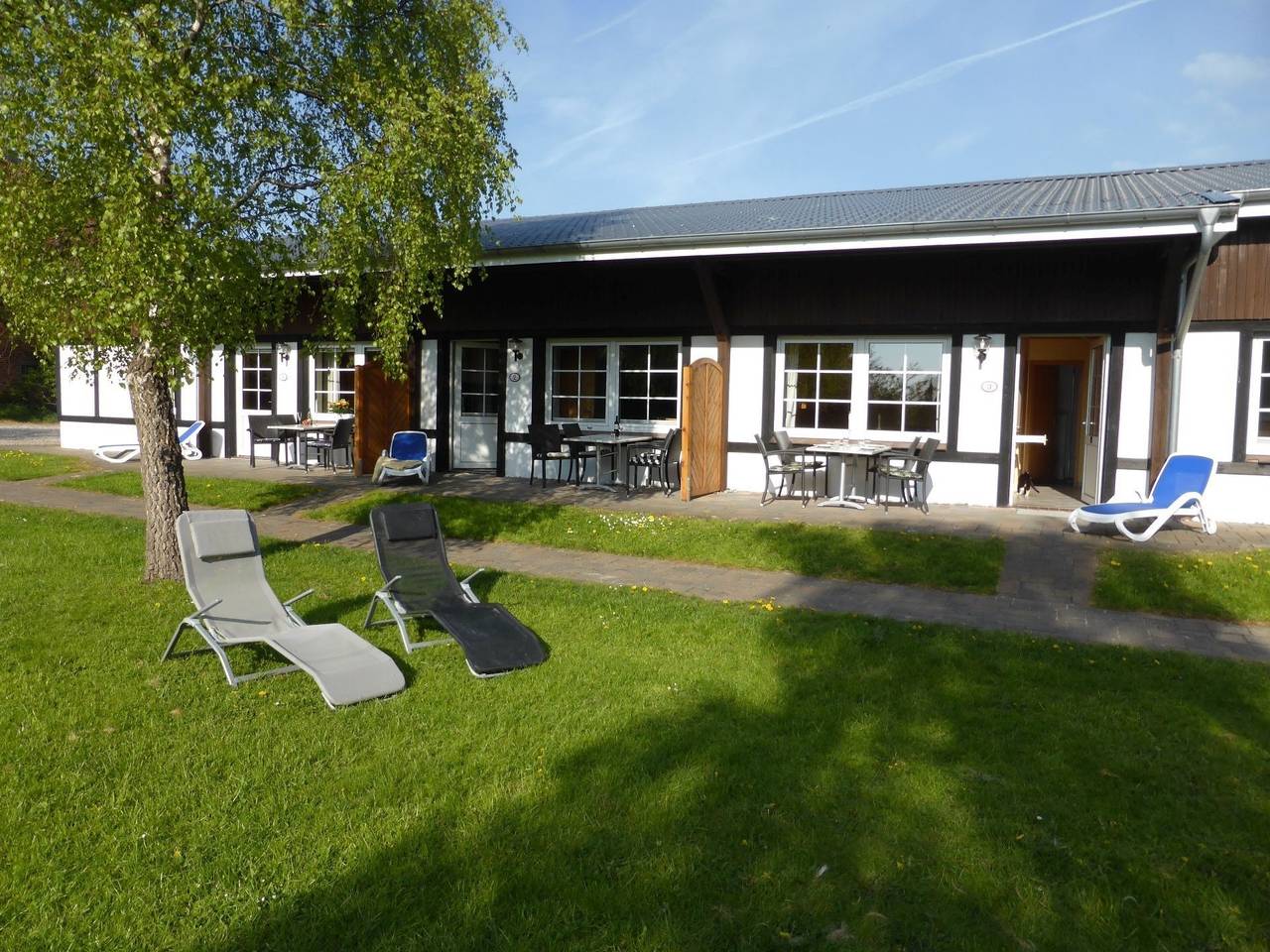 Ganze Ferienwohnung, "Ferienhof Rießen" Weißes Haus Nr. 33 in Presen, Fehmarn