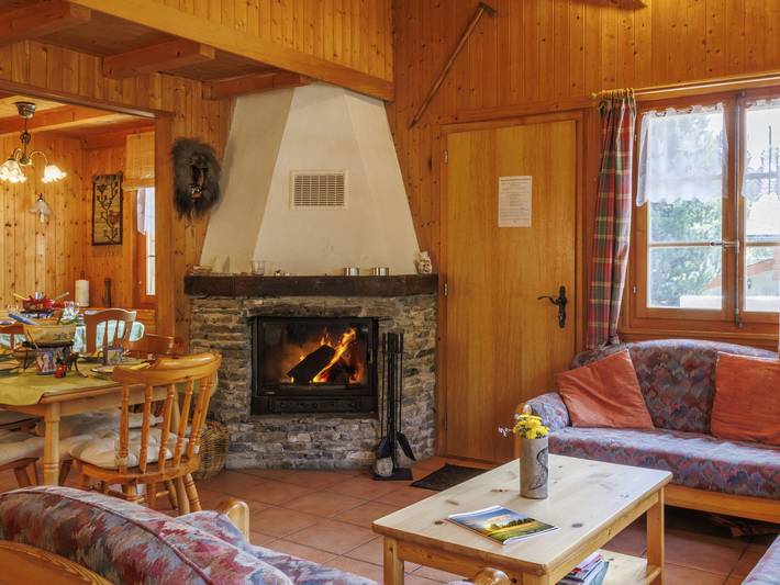 Location de vacances pour 10 personnes, avec terrasse ainsi que jardin et vue, animaux acceptés dans Ayer (Anniviers) - 2