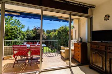 Location De Vacances pour 4 Personnes dans Les Lecques, Saint-Cyr-sur-Mer, Photo 4