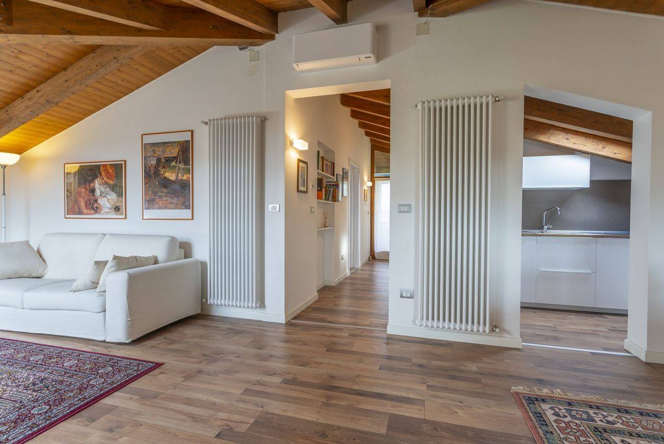 Apartamento entero, Attic in the green with Parking and Wifi / Ac in Pozzuolo del Friuli, Provincia d'Udine