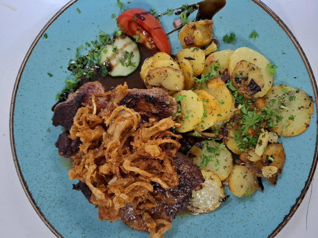Gasthof Metzgerei Stöberl - Doppelzimmer Osserblick mit Balkon ca. 35 qm in Lam, Ostbayern