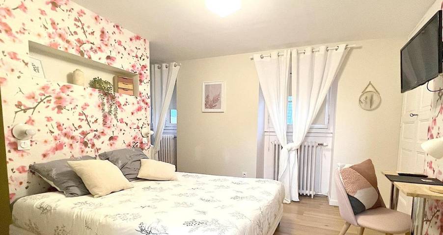 Maison d’hôte pour 2 personnes, avec terrasse et vue