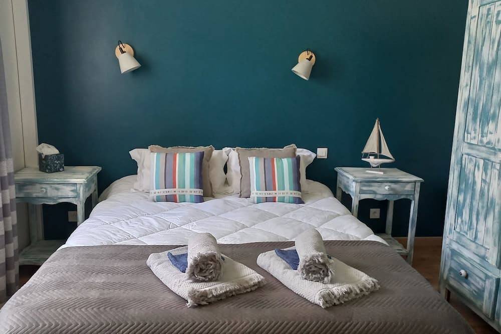 Autonomy and comfort for this beautifully renovated home in the Lauragais region of France in Carcassonne region