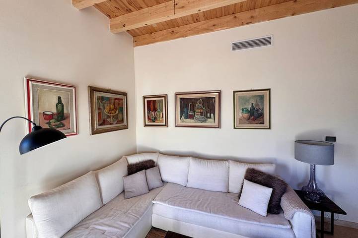 Adorable 1-bedroom villa walking distance to Valbonne in Valbonne, Mittelmeerküste (Frankreich)