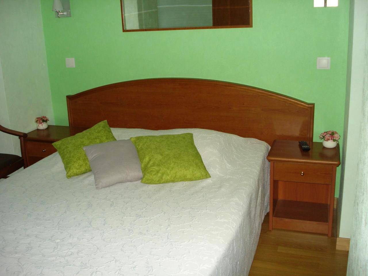 Chambres d'hôtes la Chaumière in Arcy-sur-Cure, Région d'Auxerre