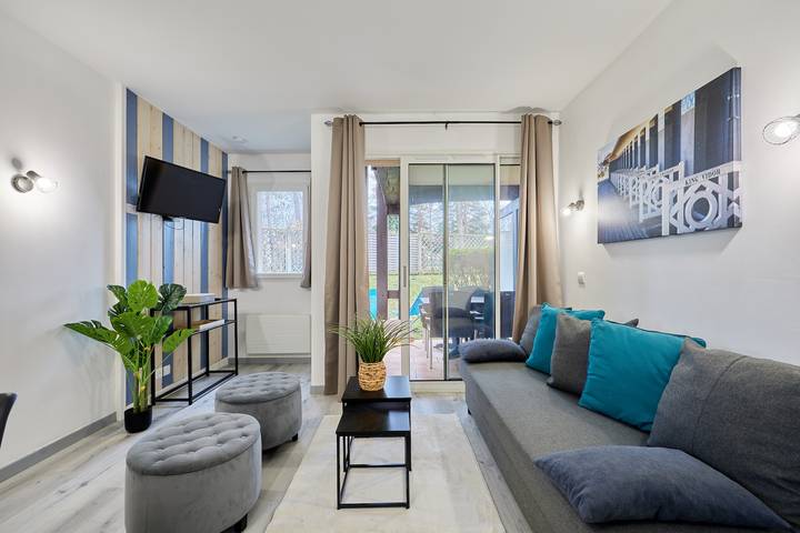 Ferienwohnung für 4 Personen, mit Garten und Terrasse sowie Pool - 1