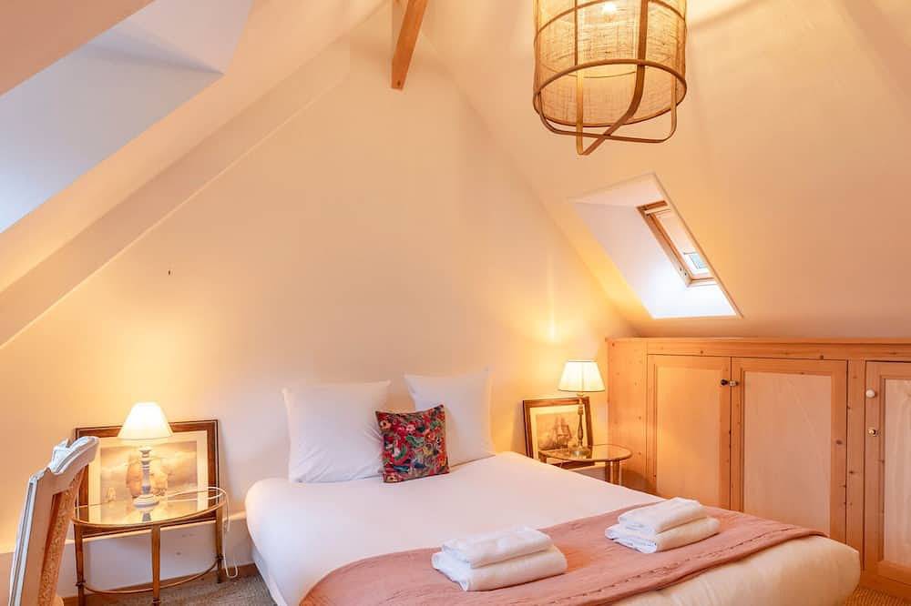 Le refuge Balte 4★ - Spa Nordique au feu de bois - Expérience unique in Gonneville-sur-Honfleur, Région de Lisieux