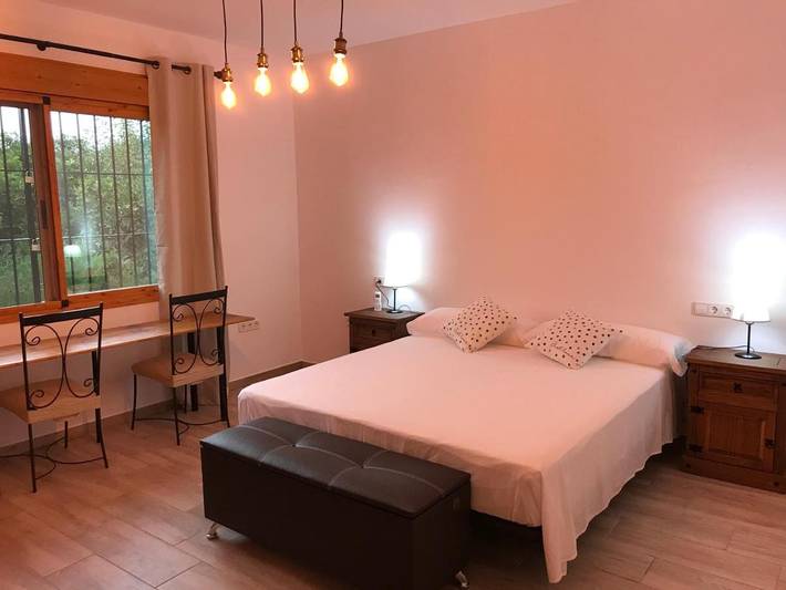 Casa rural para 6 personas, con Terraza además de Jardín y Vistas en Enix - 3