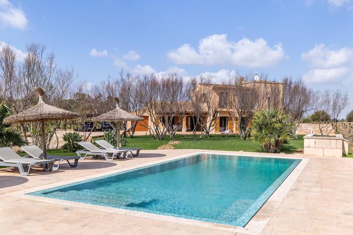 Vacation Home Son Fort Des Trenc with Mountain View, Pool, Wi-Fi, Terrace & Garden in Campos, South Majorca