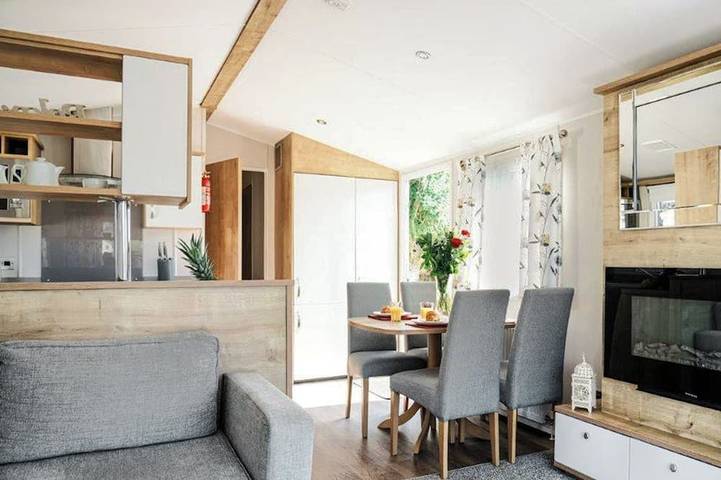 Glamping for 6 people in Newquay