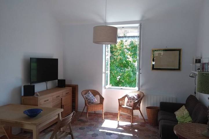 Appartement de vacances pour 4 personnes, avec terrasse et jardin