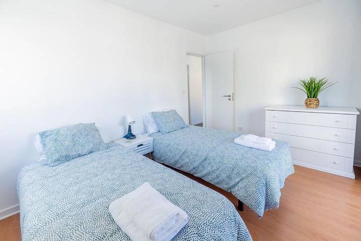 Gîte pour 4 personnes, avec balcon à Silveira - 2