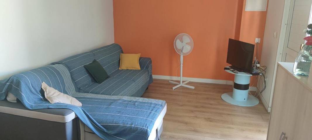 Gîte pour 4 personnes, avec jardin et vue dans Le Quatorzieme - 2