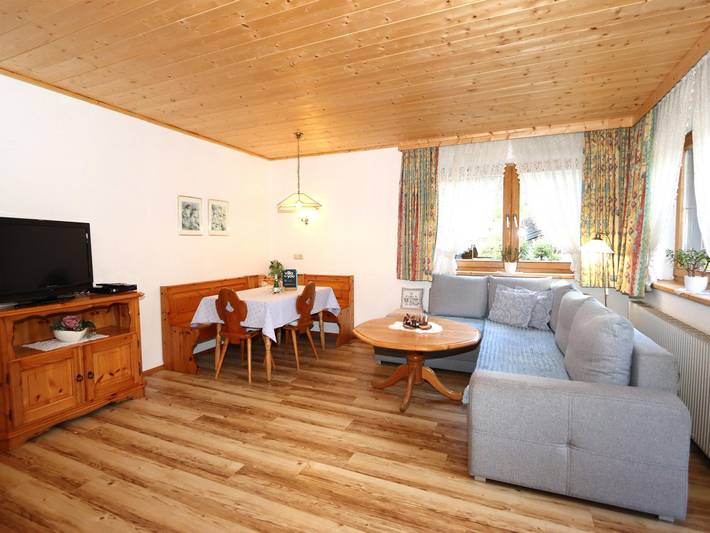 Ferienwohnung für 8 Personen, mit Balkon in Ehrwald - 4