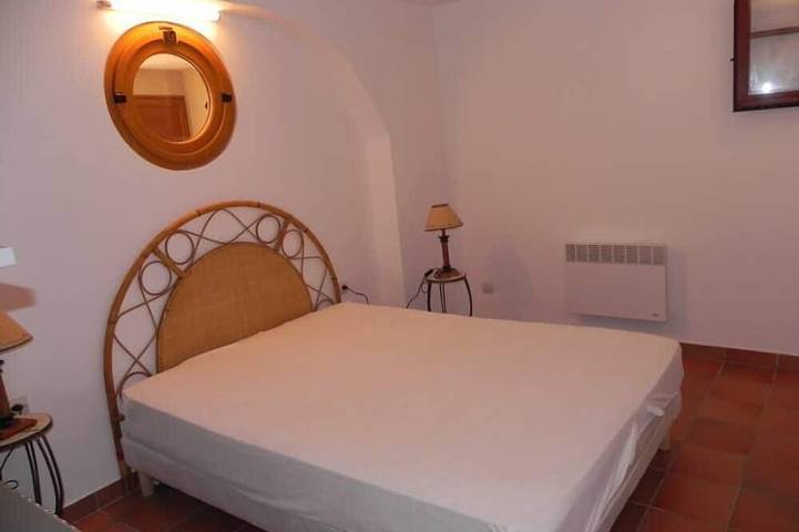 Gîte pour 5 personnes, avec terrasse à Appietto - 3