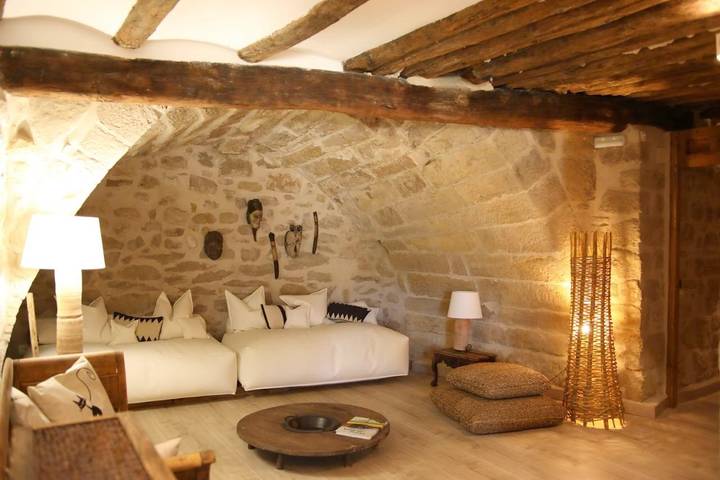 Maison d’hôte pour 20 personnes, avec jardin et terrasse, animaux acceptés dans Aragon (Espagne) - 2