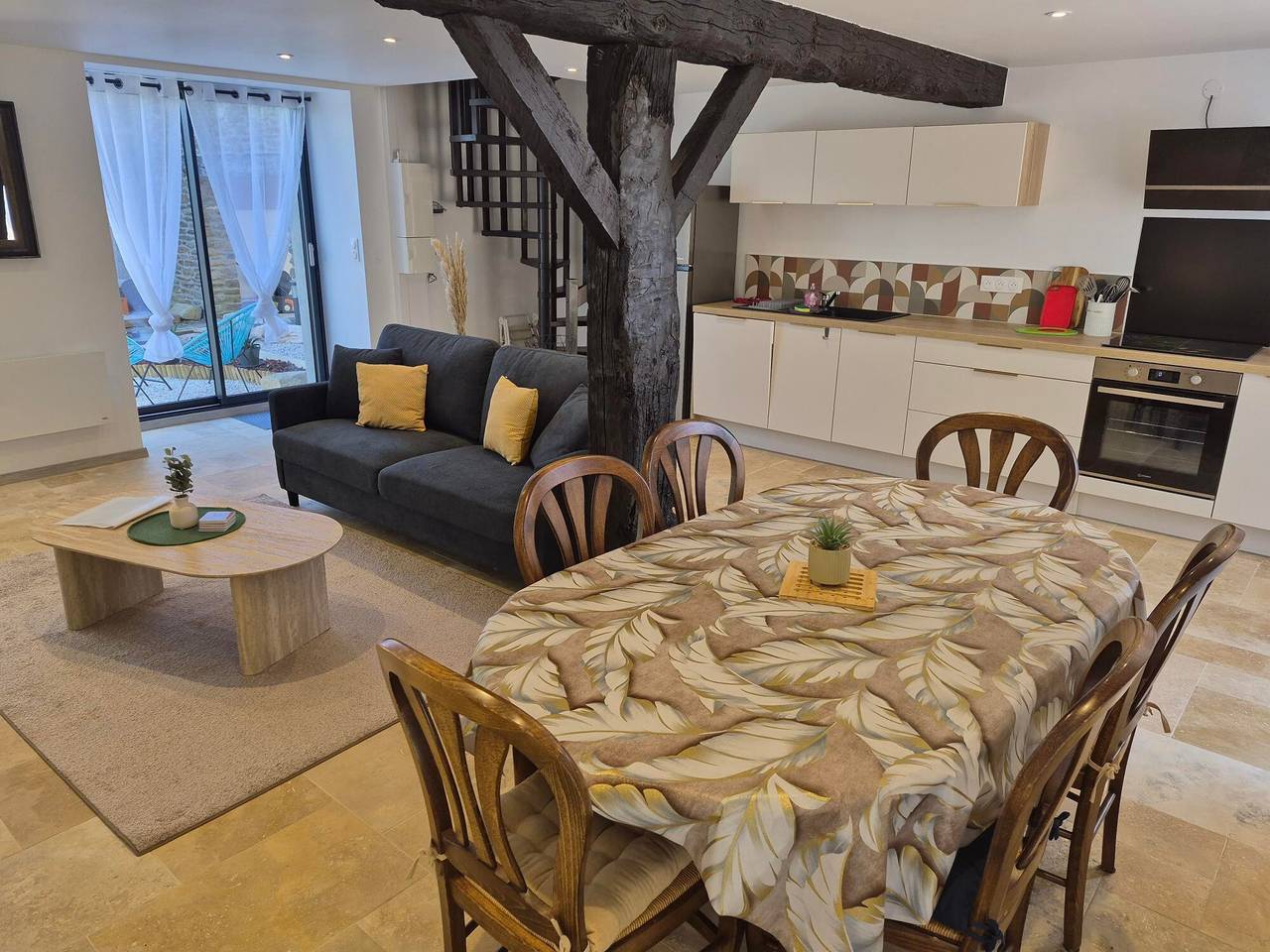 Casa de vacaciones 'Ker Marin - Maison Ty Gargouille' con terraza, jardín privado y Wi-Fi in Penvins, Sarzeau