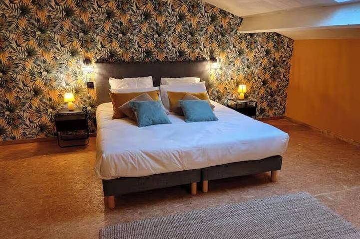 Location de vacances pour 14 personnes, avec jardin ainsi que jacuzzi et terrasse dans Plage Keriec - 3