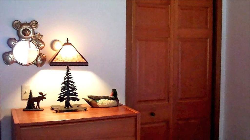 Moosehead Hideaway (custom-built, am Wasseer, am See Moosehead) in Greenville (ME), Moosehead Lake