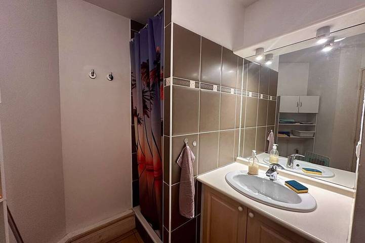 Entire apartment, Studio with parking - 4 guests in Vielle-Aure, Pyrenees National Park