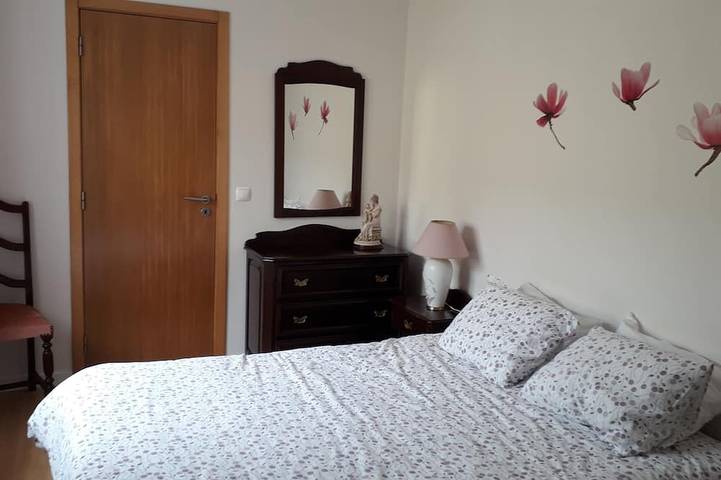 Location de vacances pour 3 personnes, avec jardin dans Consolação - 2