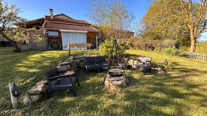 Maison de vacances pour 4 personnes, avec jardin ainsi que vue et piscine, adapté aux familles - 1