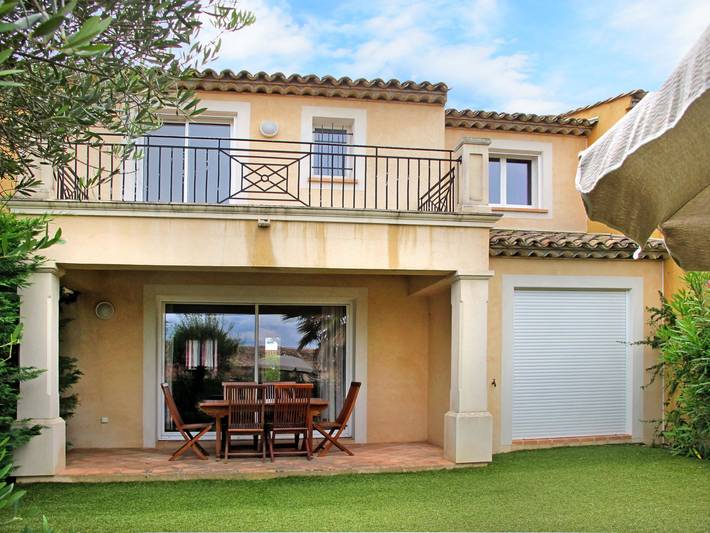 Maison de vacances pour 6 personnes, avec balcon à Roquebrune-sur-Argens