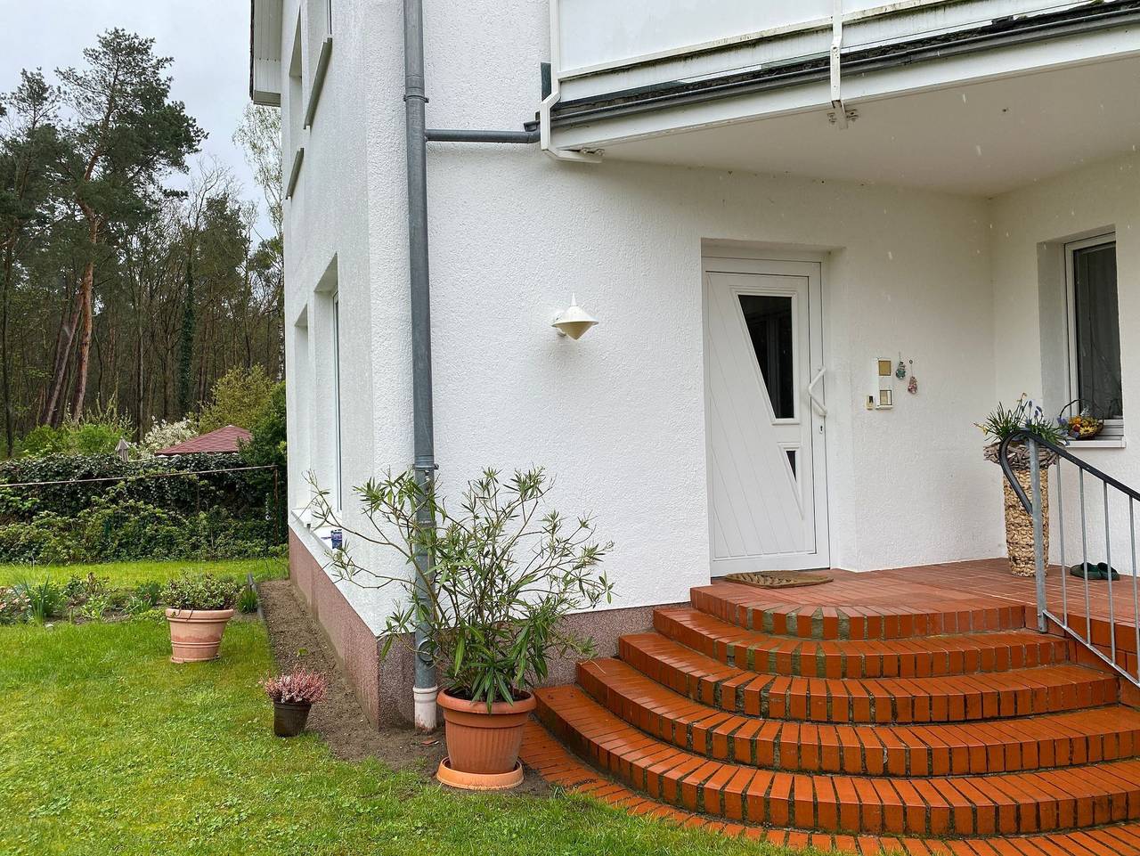 Ganze Ferienwohnung, M9 Ferienwohnung mit Balkon am Waldrand im Ostseeland in Neubukow, Neubukow-Salzhaff