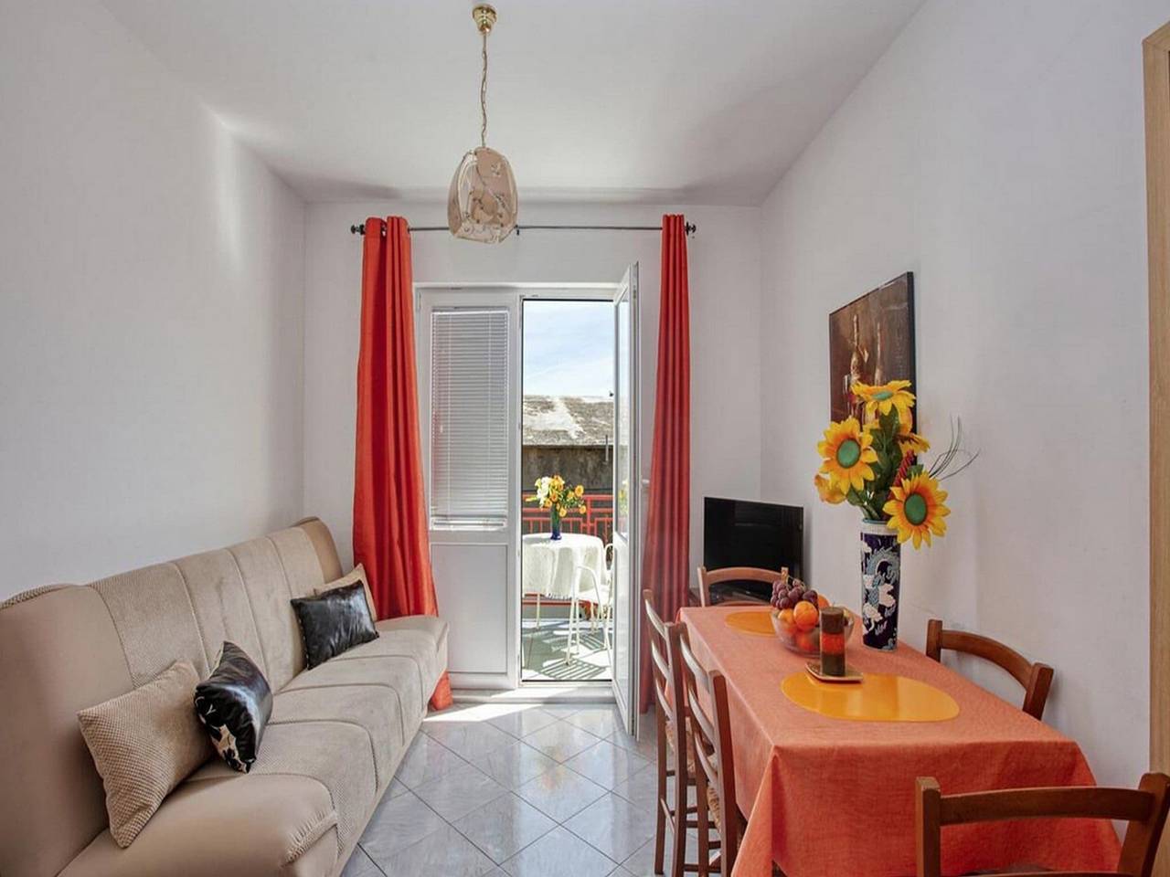 Ganze Wohnung, Apartments Villa Sarajevo - Two Bedroom Apartment with Terrace and Balcony in Vodice, Šibenik-Knin