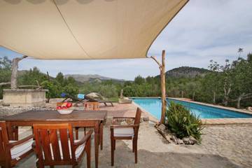 Villa in Pollença, Serra de Tramuntana für 8 