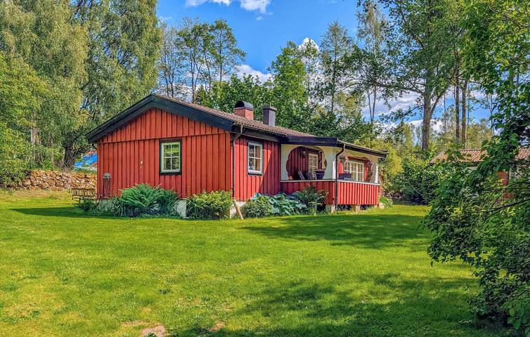 Hus för 6 Personer med trädgård in Broddetorps distrikt, Västergötland