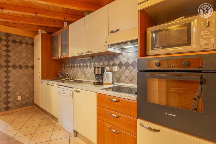 Gîte pour 8 personnes, avec jardin à Bessans - 4