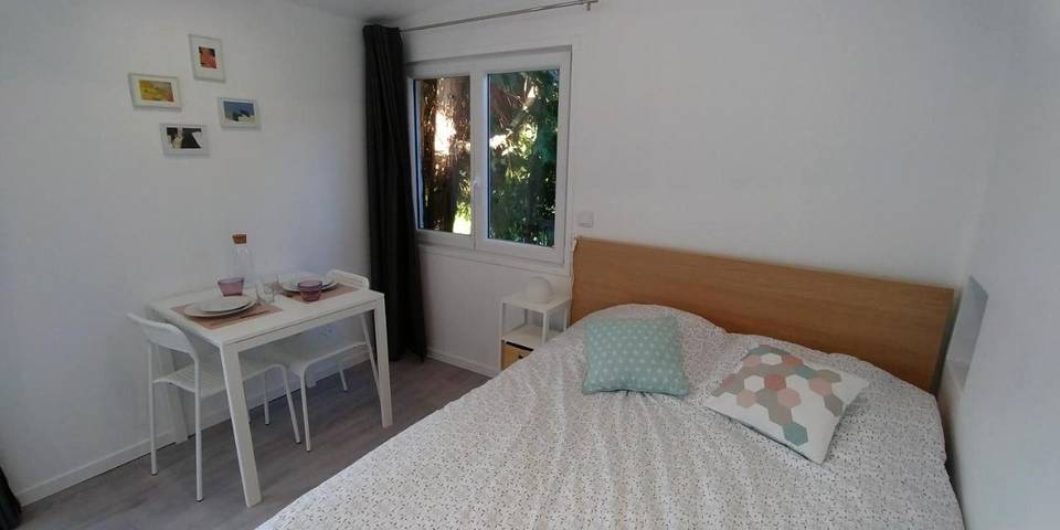 Gîte pour 2 personnes, avec Jardin à Noisiel