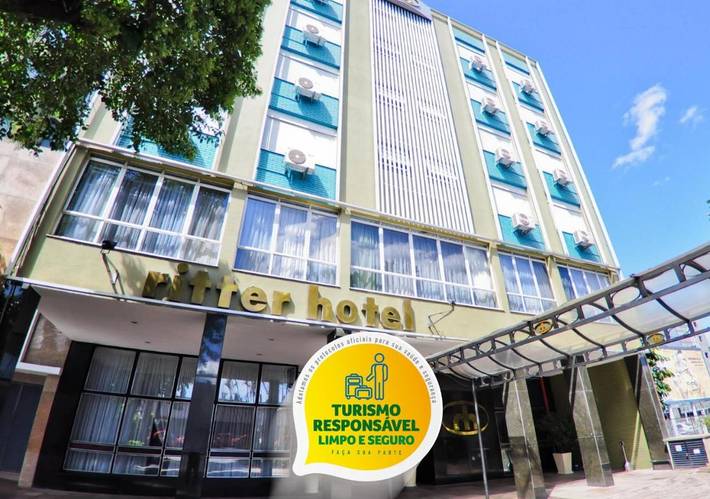 Hotel para 4 personas, con terraza y piscina además de jacuzzi y jardín, Se admiten mascotas - 1