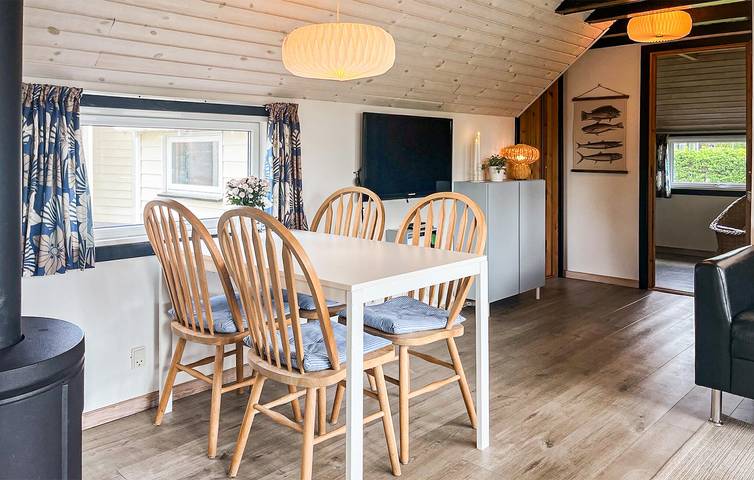 Ferienhaus für 4 Personen mit Terrasse in Bro Strand, Kleiner Belt