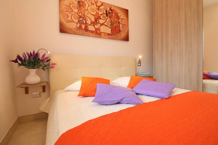 Ganze Wohnung, Charmantes Apartment im Zentrum mit Klimaanlage und Balkon in Otranto, Otranto und Umgebung