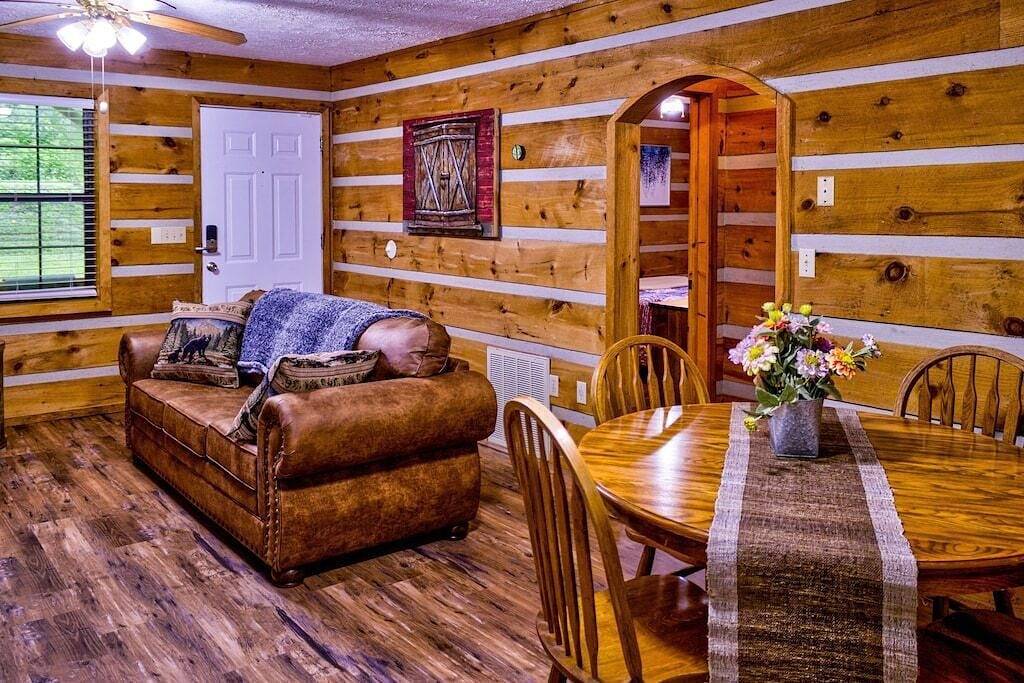 Cozy Creekside Cabin, 3.6mi to National Park, 257 Black Mash in Blount County