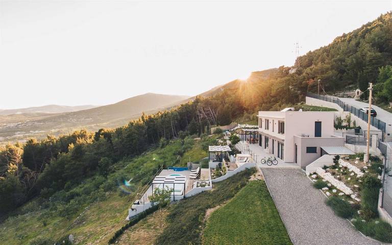 Villa für 10 Personen, mit Balkon in Kaštela - 3