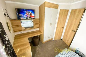 Camping for 8 People in Camber, Rother, Photo 2