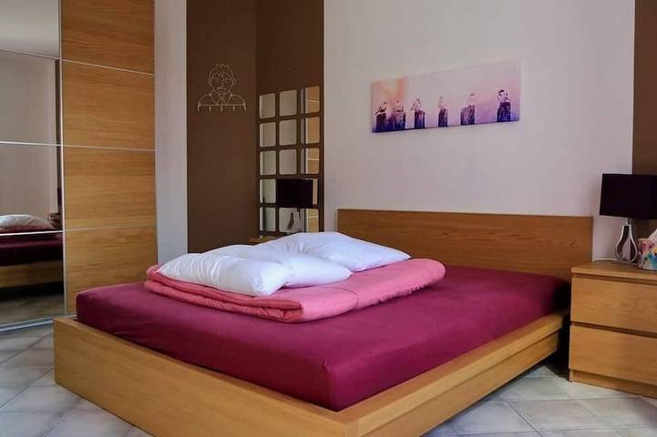 Location de vacances pour 10 personnes, avec jardin à Brach - 3